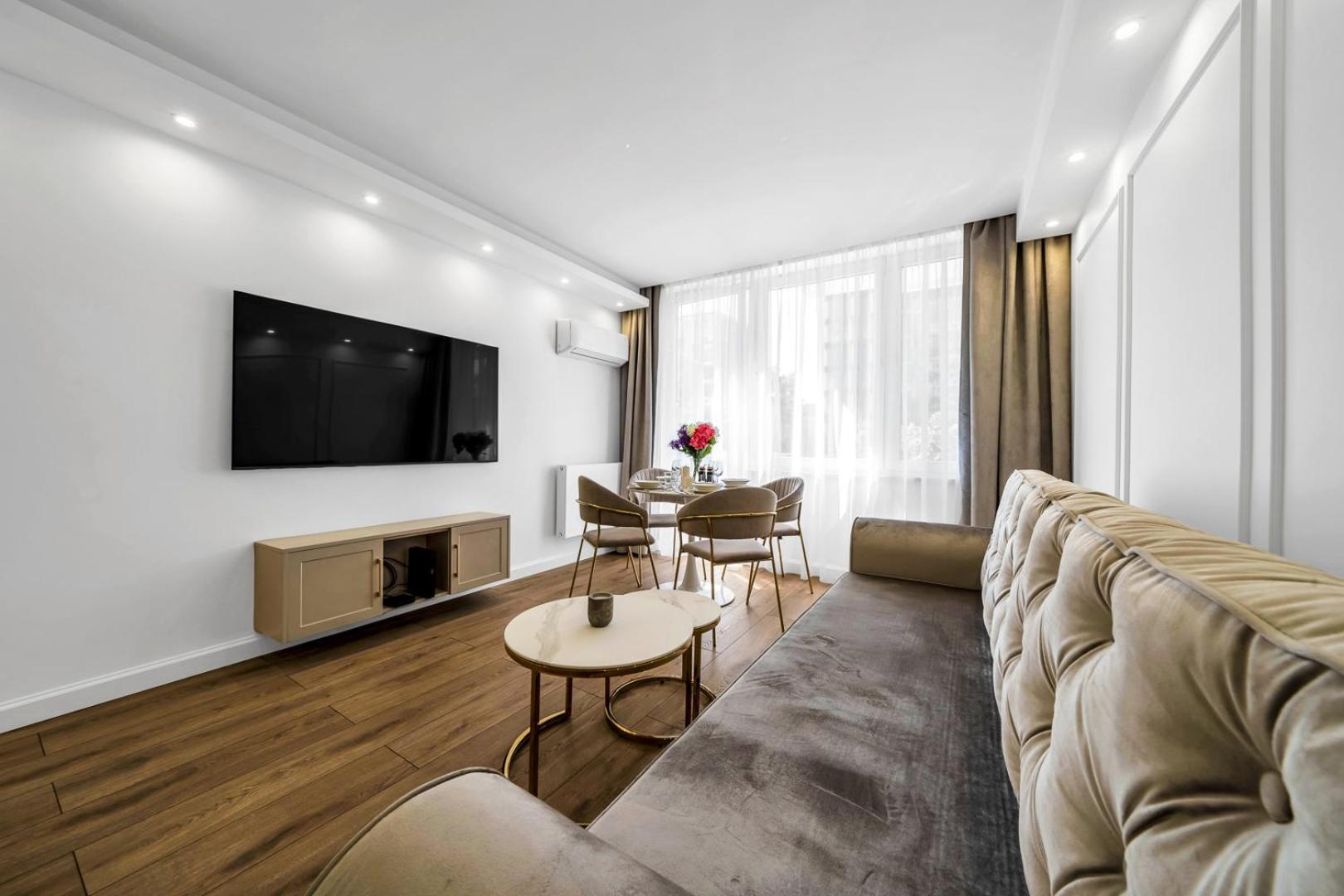 Warsaw Centrum Apartment - Workspace, Balcony - By Rentujemy Extérieur photo